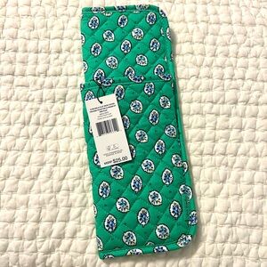 Vera Bradley Garden Green Leaf Flat Iron Holder NWT